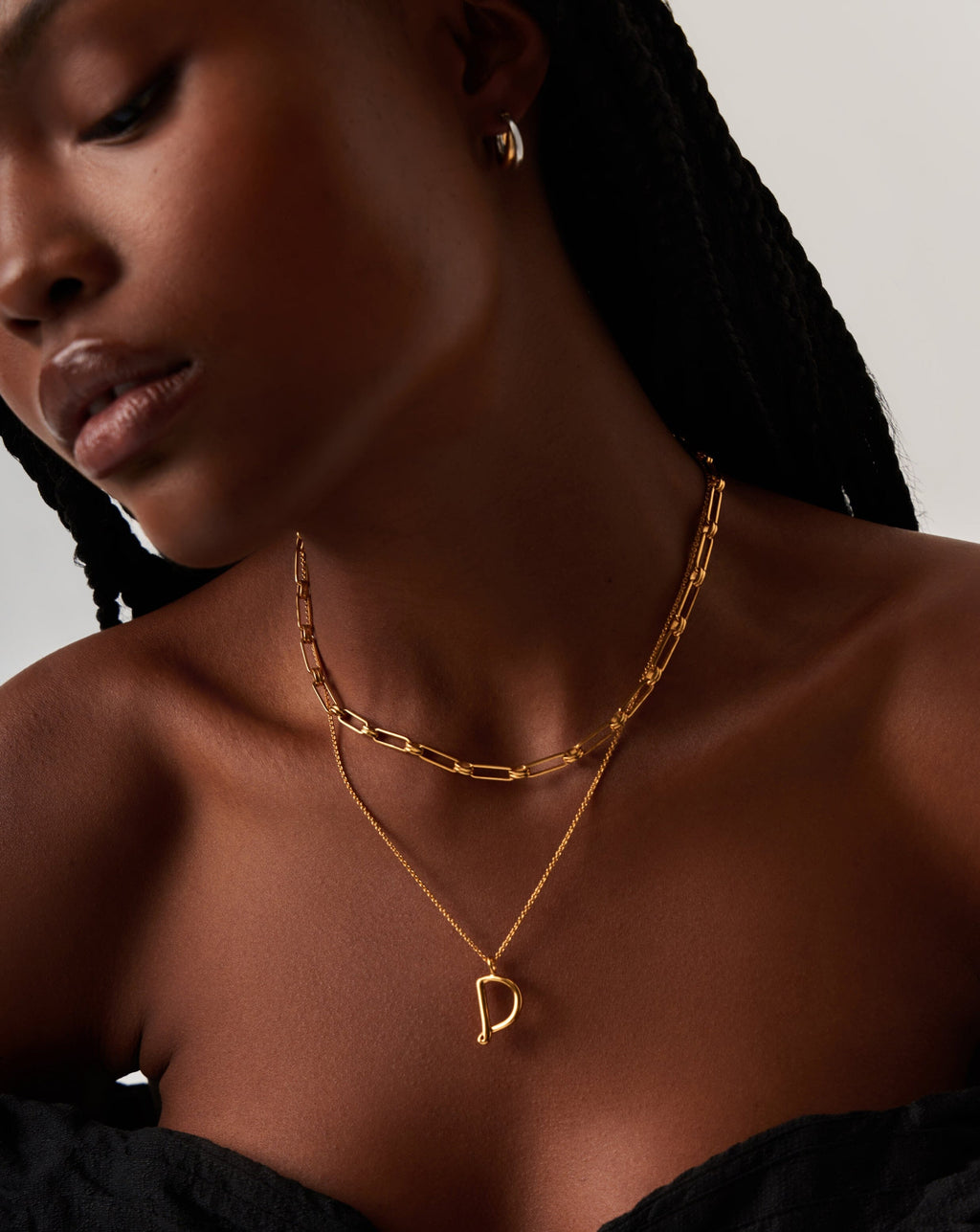 Curly Molten Initial Pendant Necklace - D | 18k Gold Vermeil
