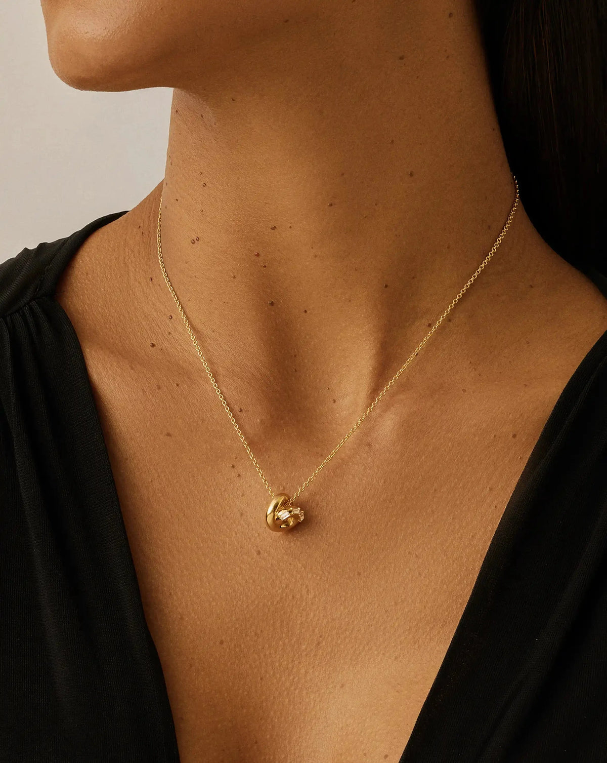 Lucy Williams Pavé Knot Pendant Necklace  | 18k Gold Plated