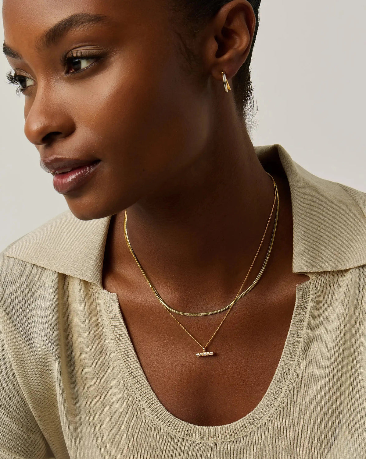 The Day-to-Night Necklace Set