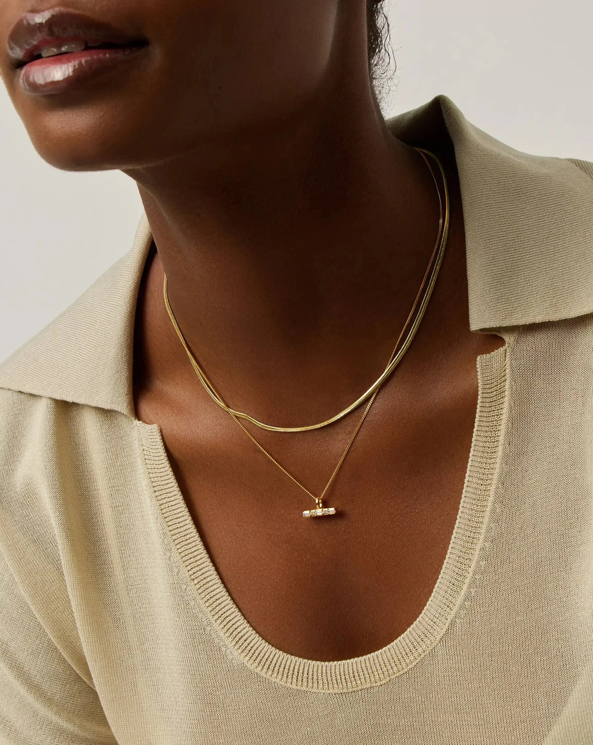 The Day-to-Night Necklace Set