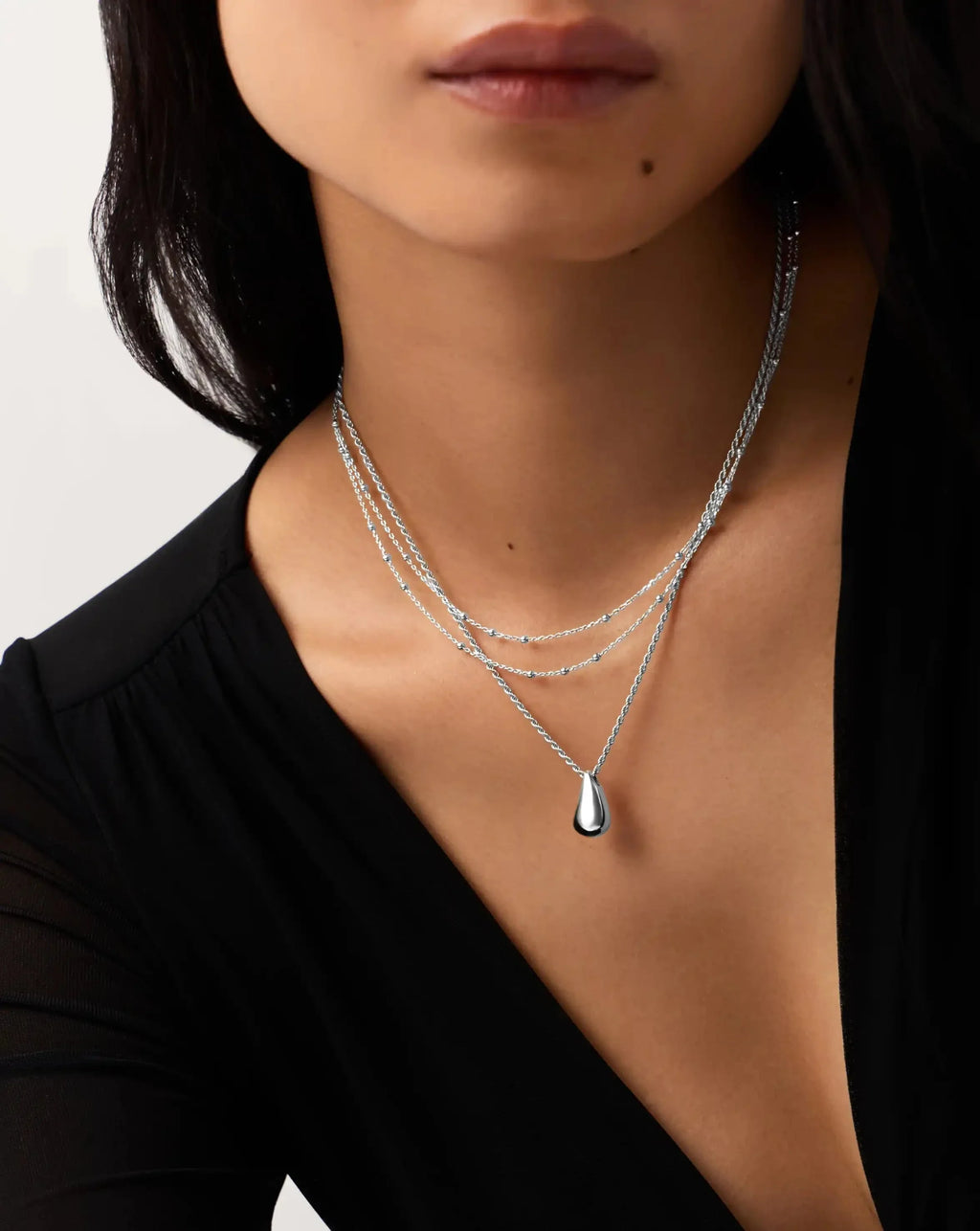 Savi Sculptural Droplet Pendant Necklace | Sterling Silver
